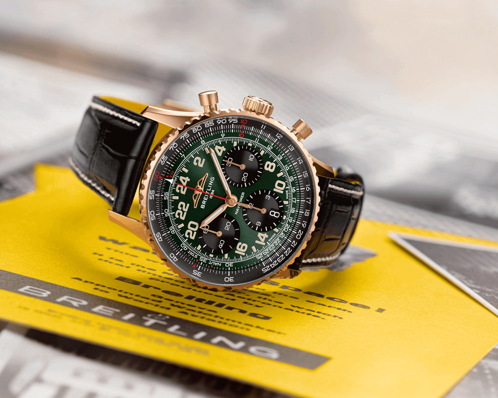 Breitling_Navitimer B12 Chronographe_41 Cosmonaute_Cortina Watch