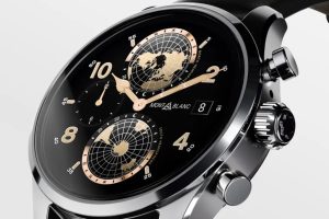 The Summit 3 has a lifelike digital dial, not much distinguishable from a mechanical watch, Photo - Montblanc