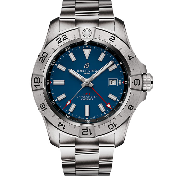 28 Breitling Avenger Automatic Gmt 44 Ref