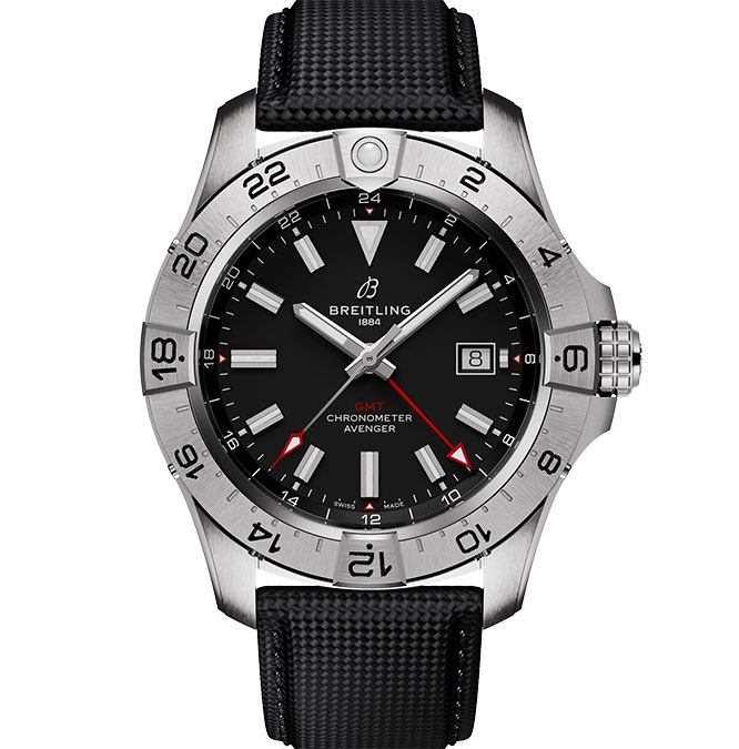 30 Breitling Avenger Automatic Gmt 44 Ref