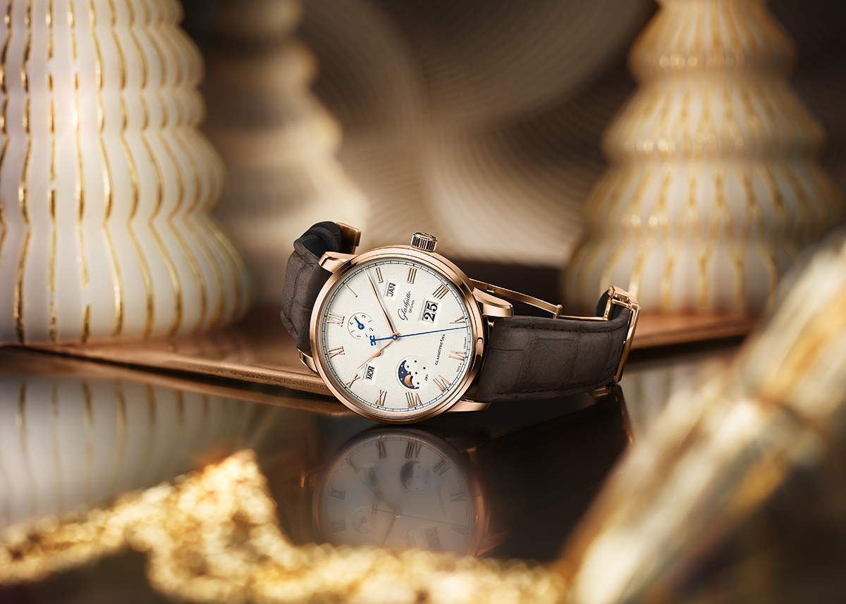Cortina-Watch-Glashütte-Original-Senator-Excellence-Perpetual-Calendar-1-36-12-02-05-62