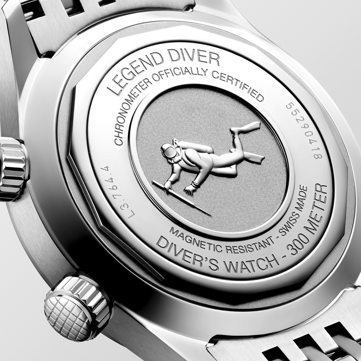 Cortina-Watch-Longines-Legend-Diver-caseback.