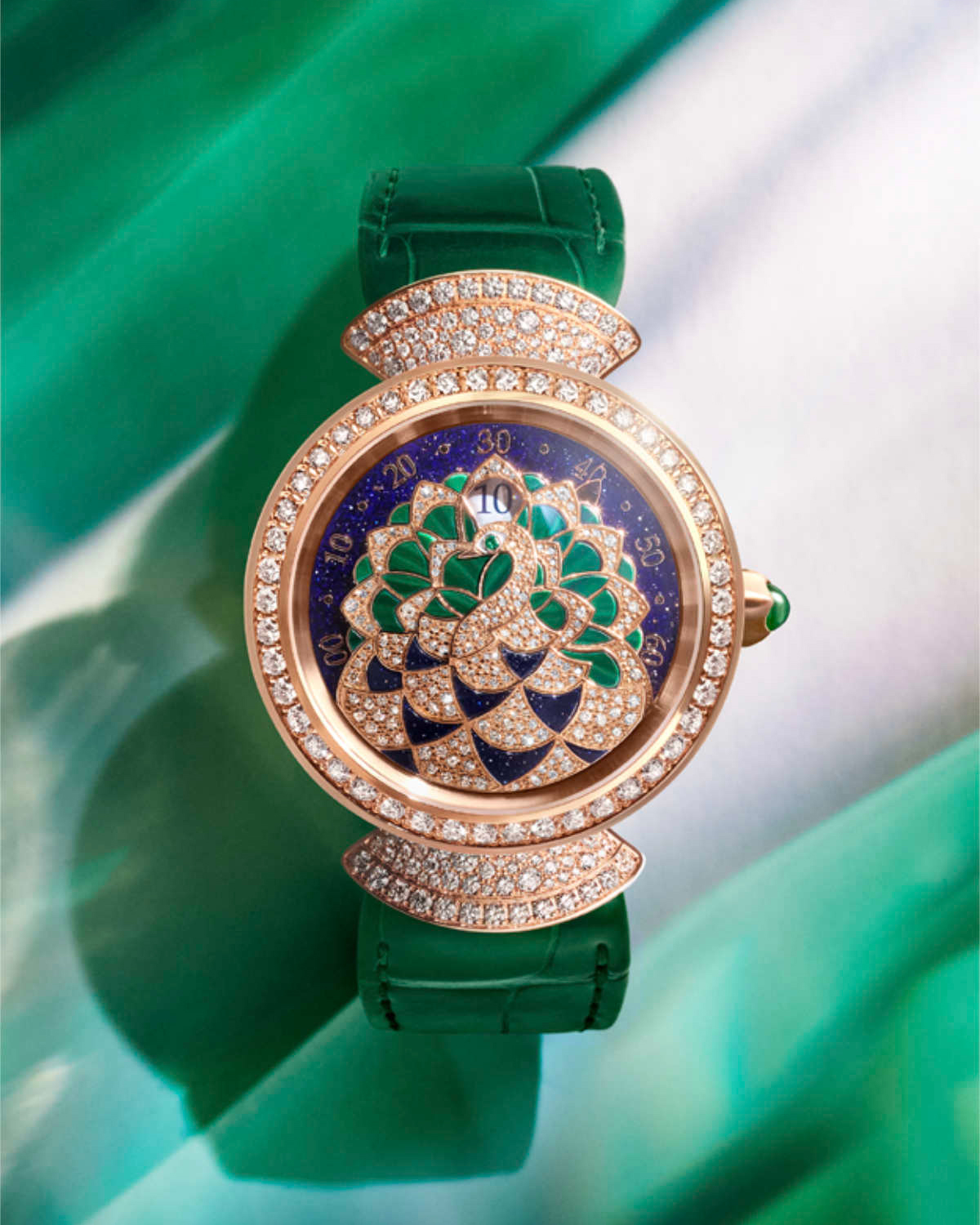 Cortina-Watch-Bvlgari-Divas-Dream-Peacock-Marquetry-Jumping-Hours-and-Retrograde-Minutes.