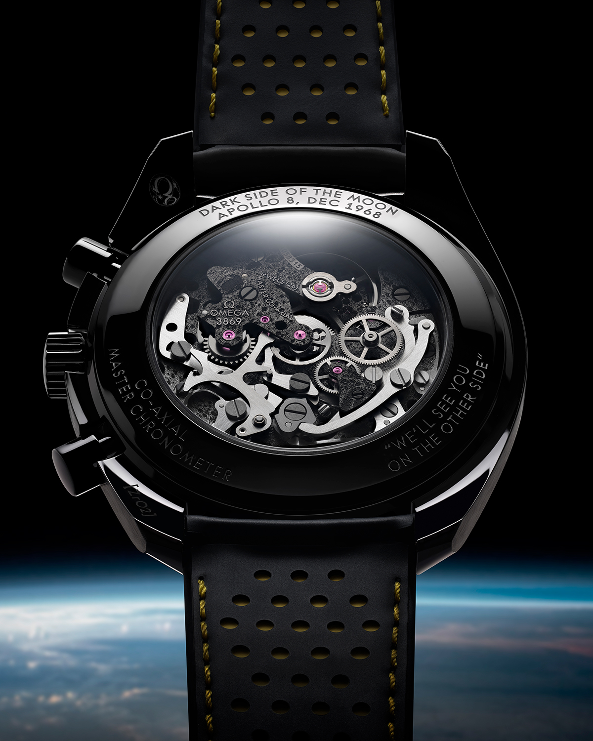 Cortina-Watch-Omega-Speedmaster-Apollo-8-Dark-Side-of-the-Moon-310-92-44-50-01-001-caseback.jpg