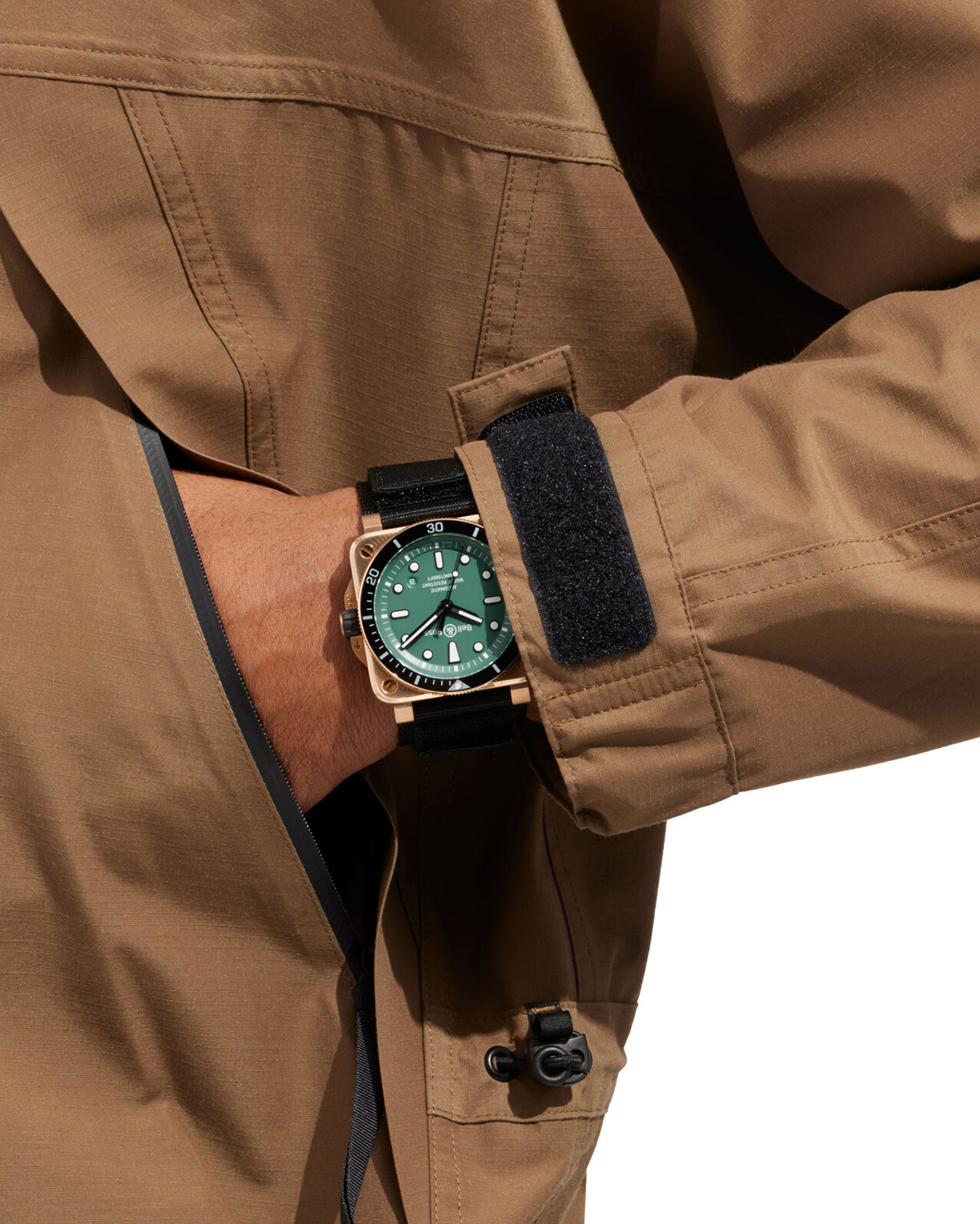 Cortina-Watch-Bell-Ross-BR-03-92-Diver-Black-Green-Bronze-wristshot