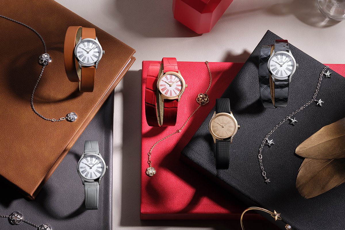 Cortina Watch Omega Mini Tresor Valentines Feature