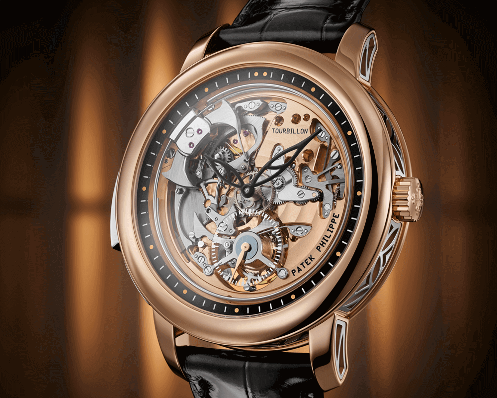 The Patek Philippe Minute Repeater Tourbillon Ref. 5303R-001 features the complications of the movement on the dial side of the watch. 