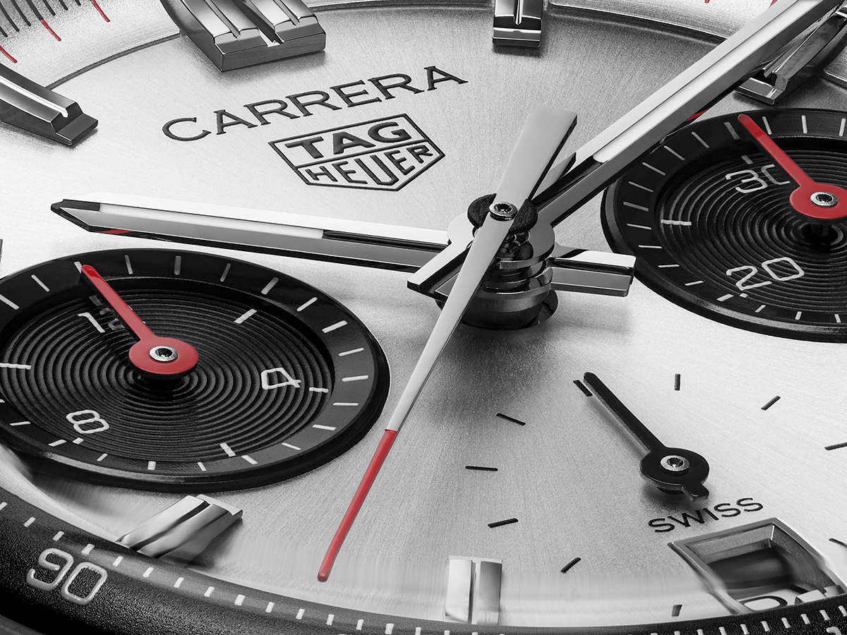 Cortina-Watch-TAG-Heuer-Carrera-Chronograph-panda-closeup
