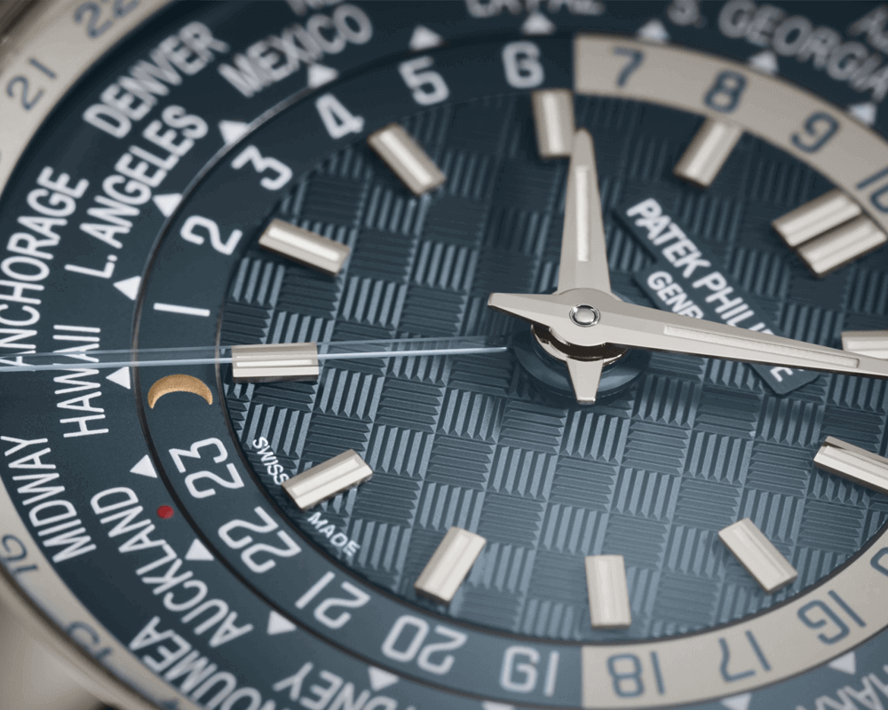 Patek-Philippe_Complications_5330G-001_Cortina-Watch-dial-close-up