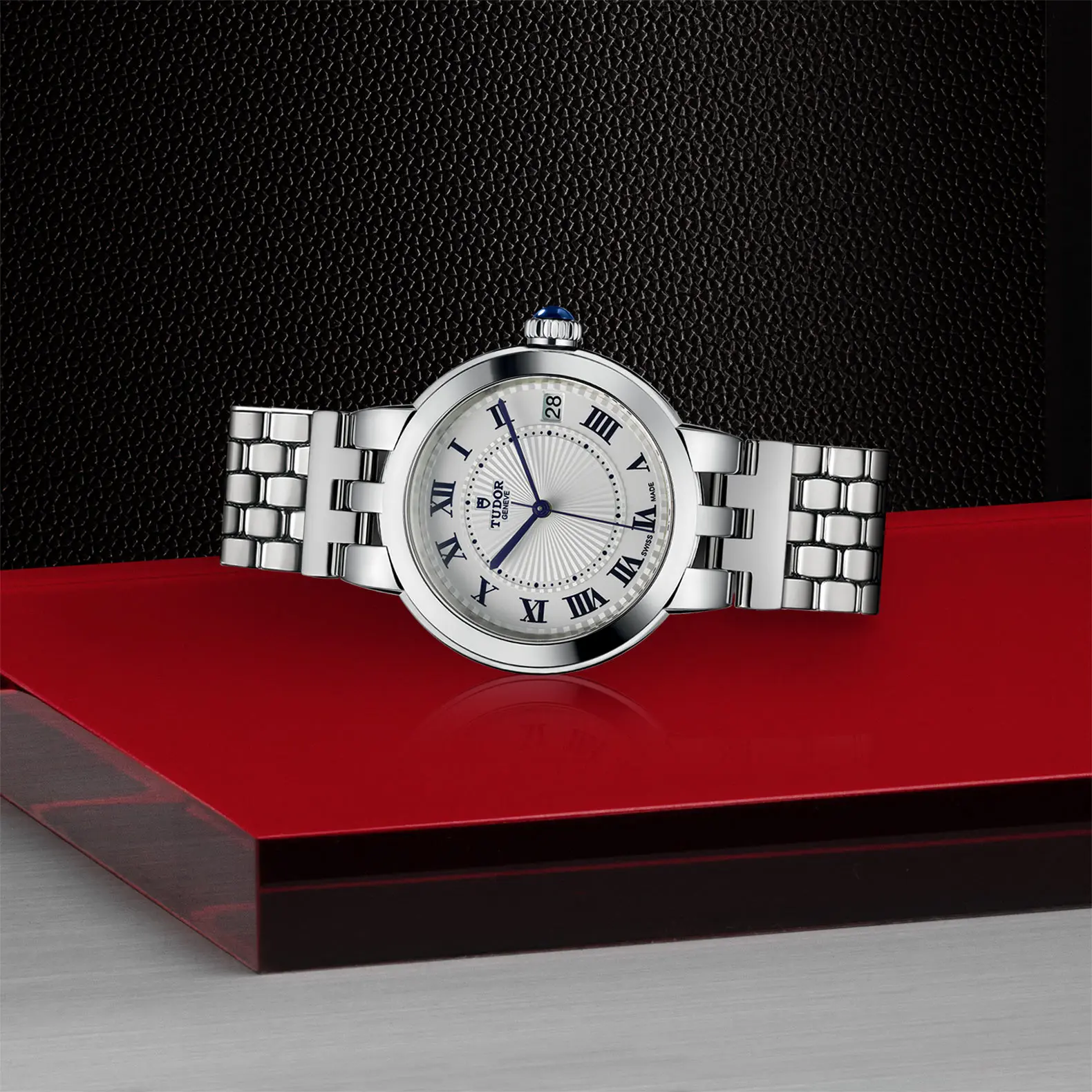 TUDORClair de Rose玫瑰系列磨光钢表壳，直径34毫米 - M35800-0001 at Cortina Watch Malaysia