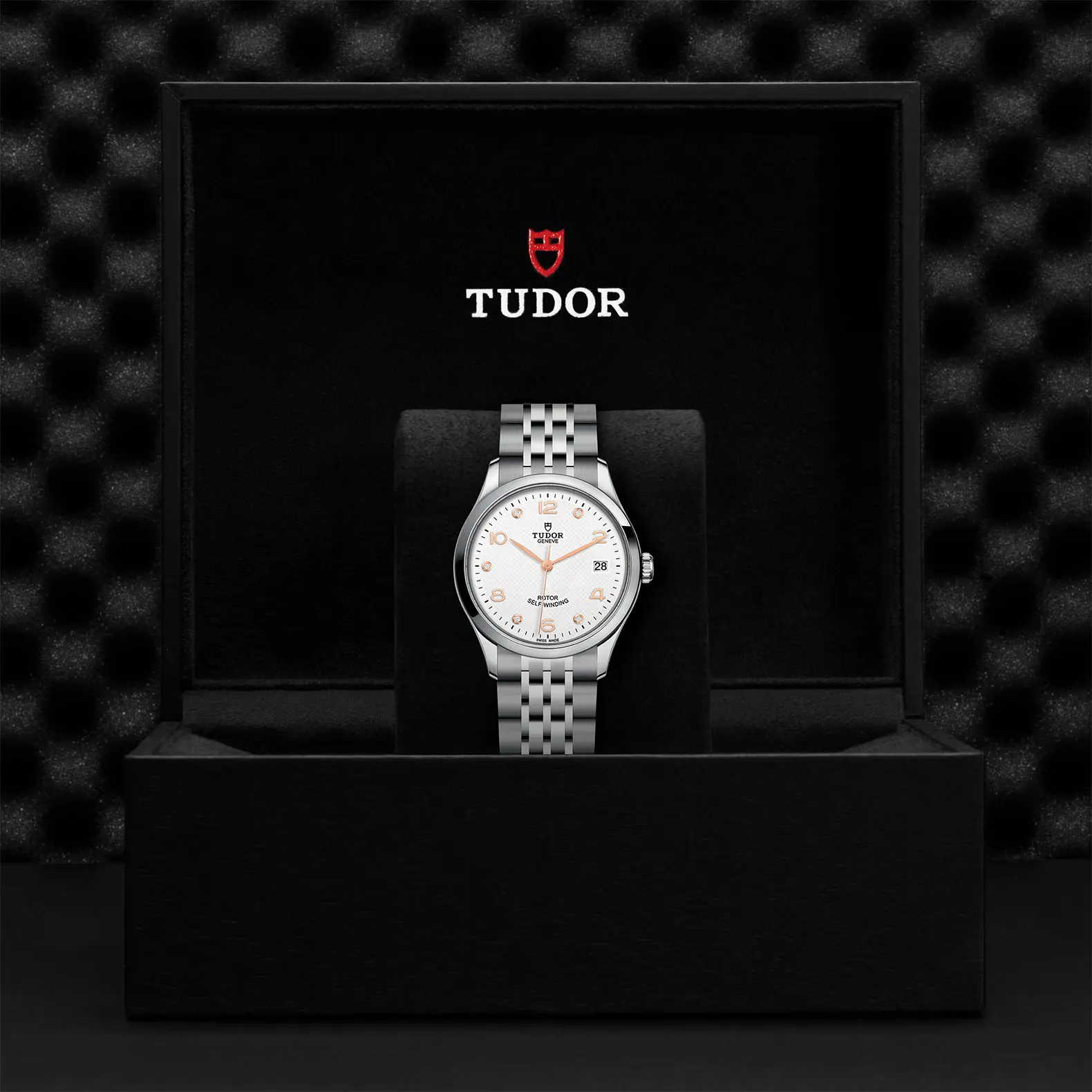 TUDOR19261926系列磨光钢表壳，直径36毫米 - M91450-0013 at Cortina Watch Malaysia