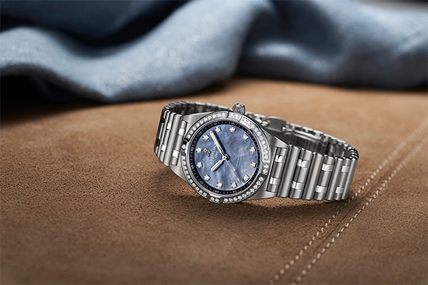 At 28 mm, Breitling’s Latest Chronomat is its Smallest to Date - Cortina Watch Malaysia
