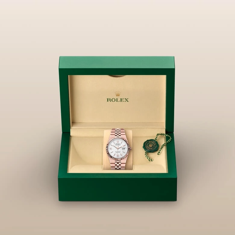 Rolex Land-Dweller in Emas Everose 18 karat, M127235-0001 - Cortina Watch Malaysia