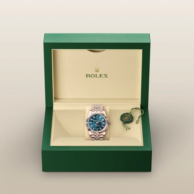 Rolex Sky-Dweller in 18 ct Everose gold, M336935-0005 - Cortina Watch Malaysia