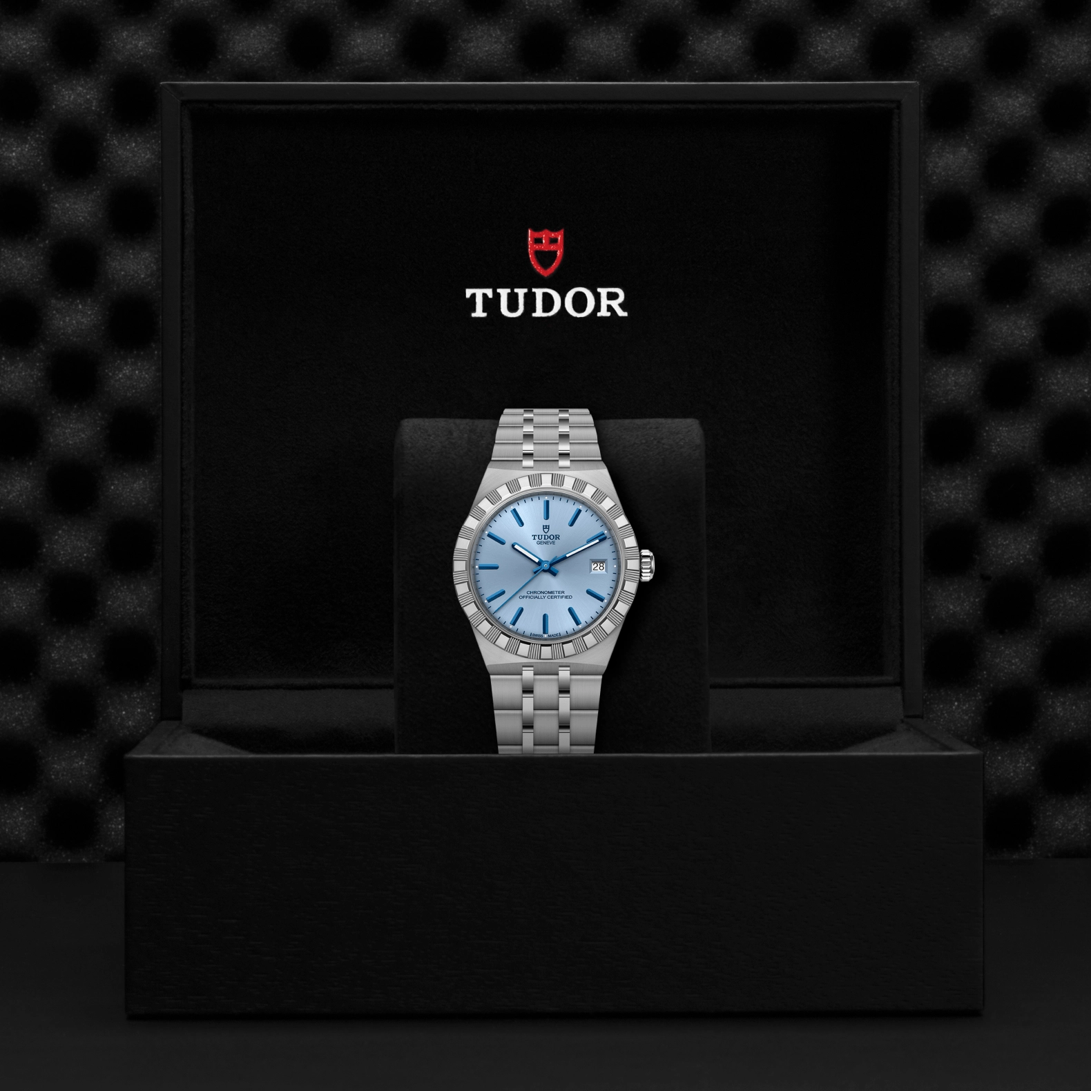 TUDORTUDOR Royal帝舵皇家系列磨光及磨砂不锈钢表壳，直径36毫米 - M2836C1A0-0106 at Cortina Watch Malaysia