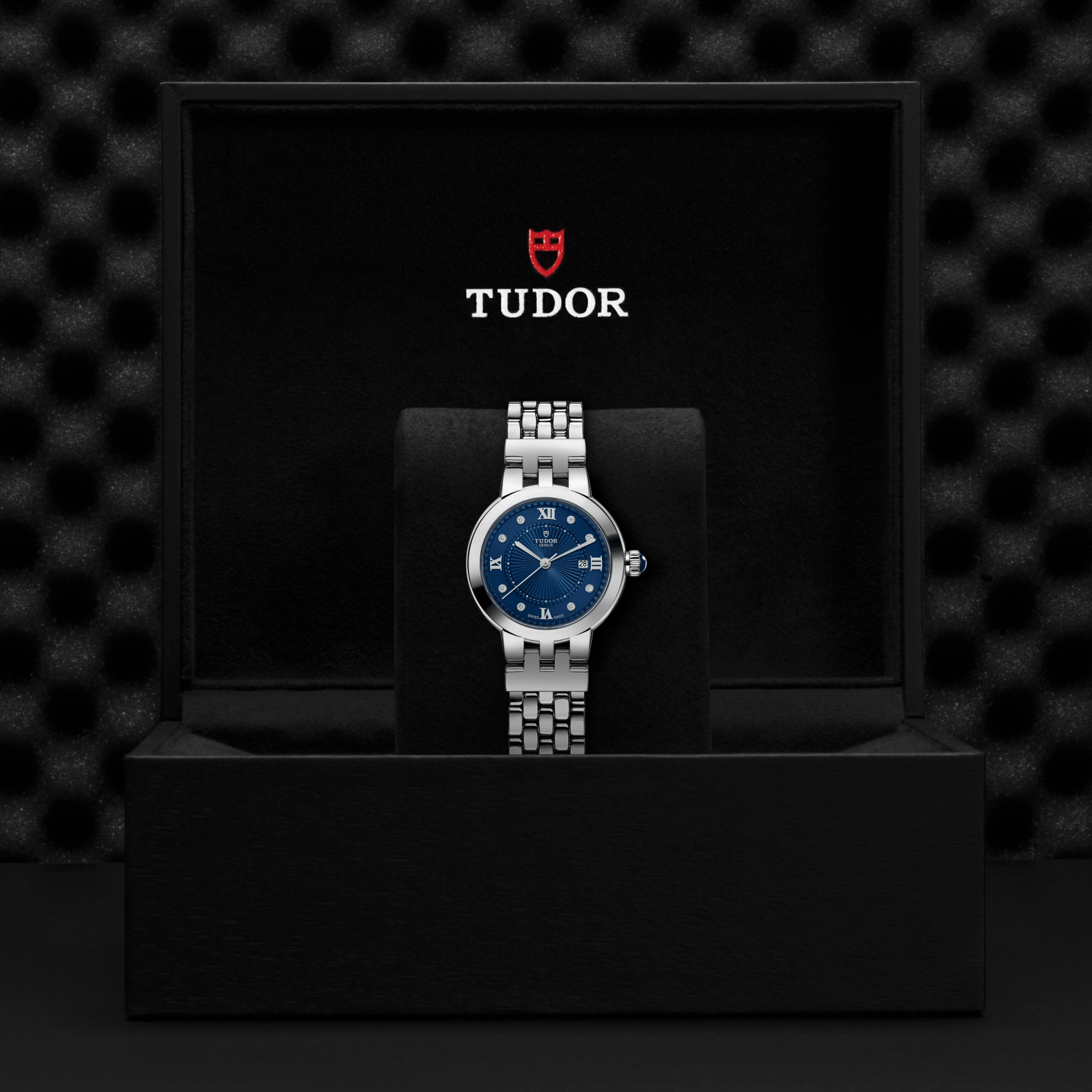 TUDORClair de Rose玫瑰系列磨光钢表壳，直径30毫米 - M35500-0010 at Cortina Watch Malaysia