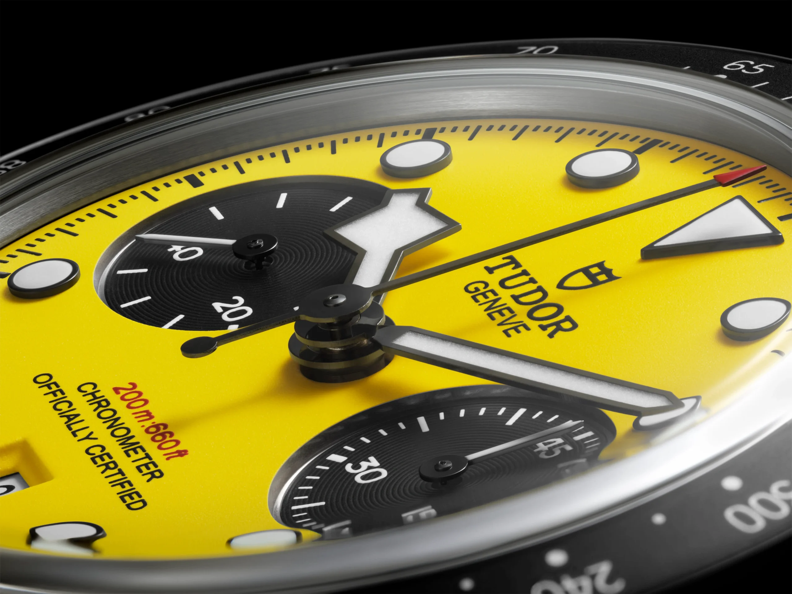 TUDOR Introduces the New, Compact Black Bay Chrono 39 “Bumblebee” - Cortina Watch Malaysia