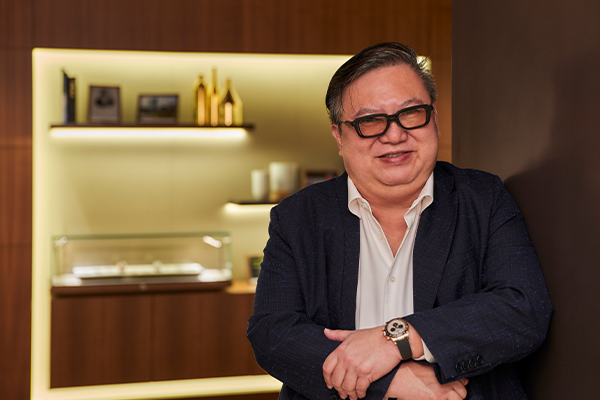 Raymond Lim In Cortina Watch Paaragon Boutique