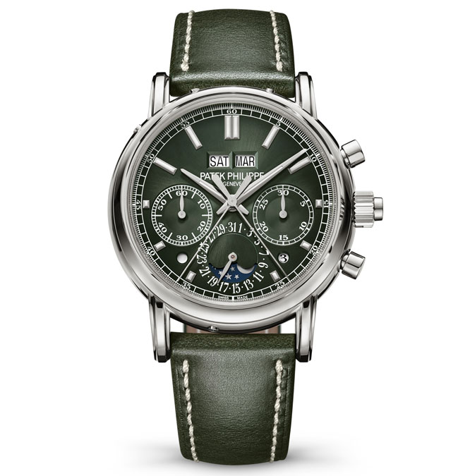 Patek Philippe Calatrava Chronograph 5204g 001 At Cortina Watch 1