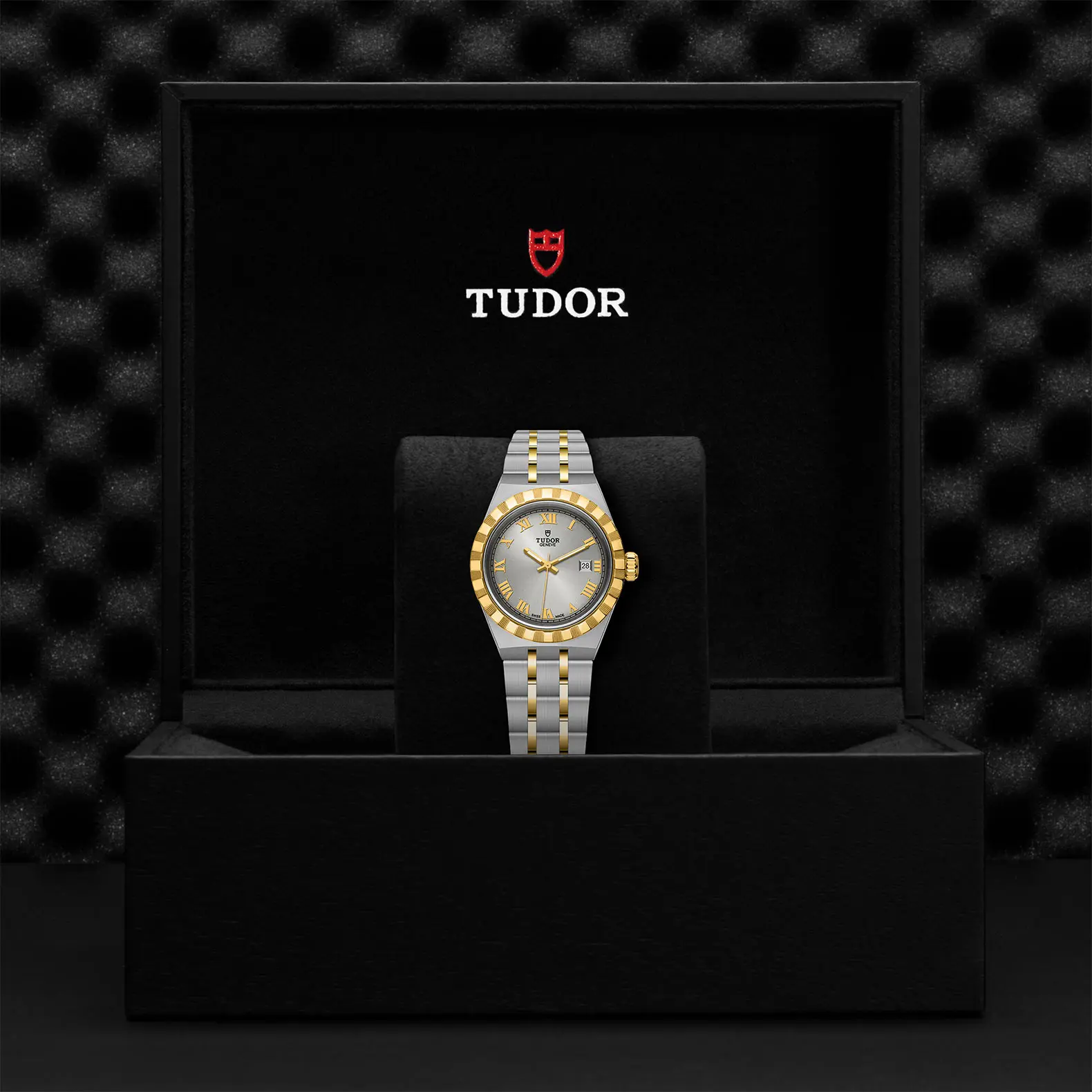 TUDORTUDOR RoyalTUDOR Royal28mm steel case with polished and satin finish - M28303-0001 at Cortina Watch Thailand