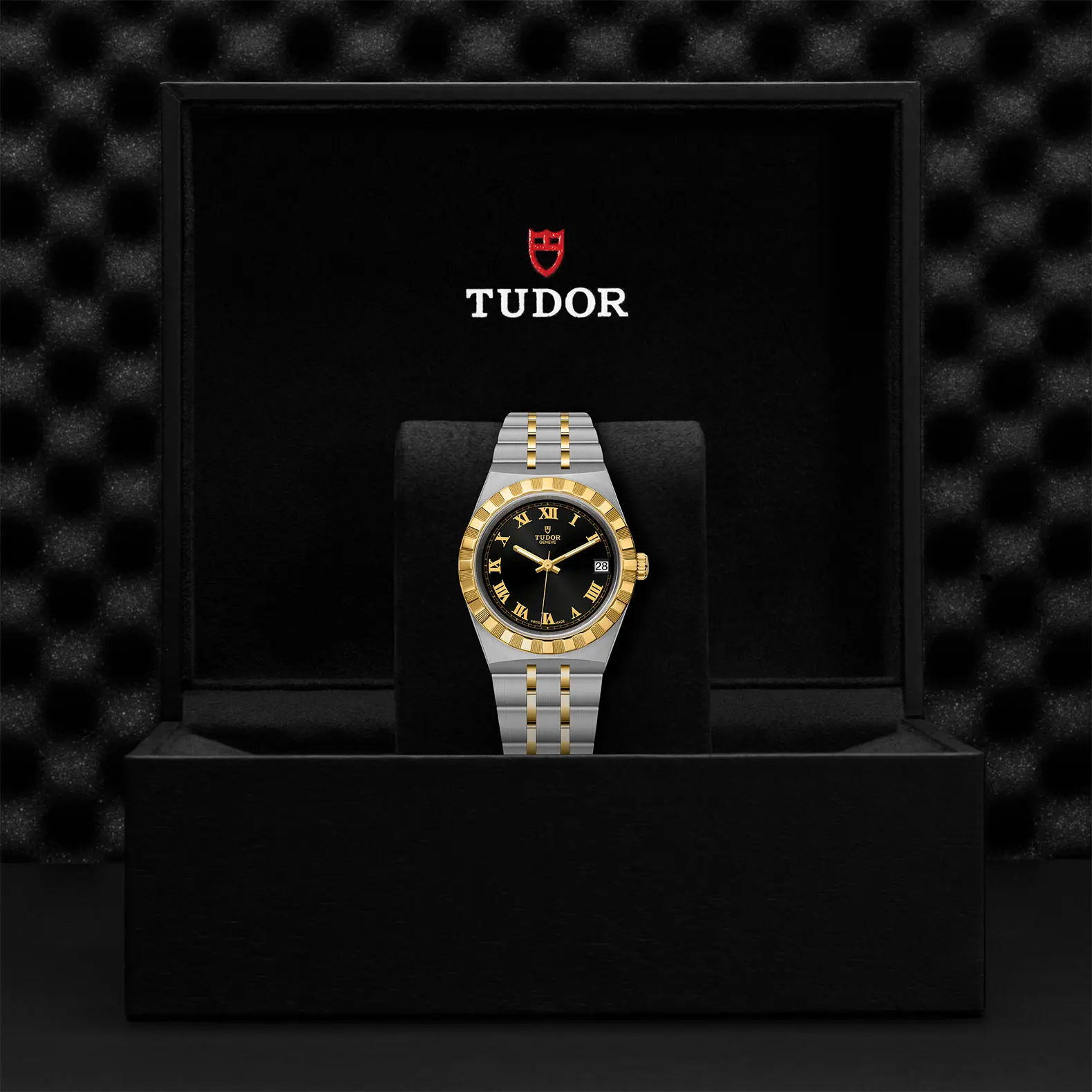 TUDORTUDOR RoyalTUDOR Royal34mm steel case with polished and satin finish - M28403-0003 at Cortina Watch Thailand