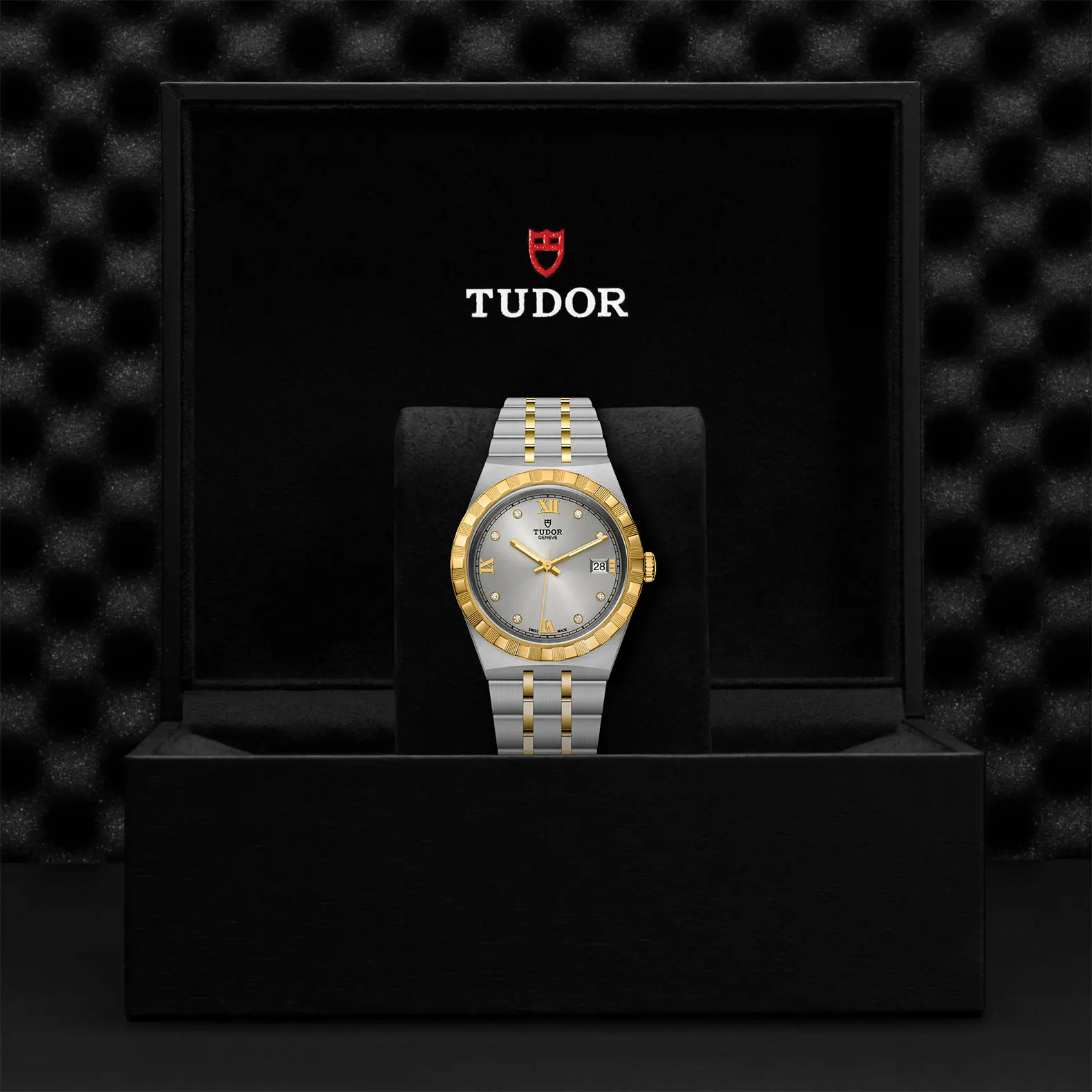 TUDORTUDOR RoyalTUDOR Royal38mm steel case with polished and satin finish - M28503-0002 at Cortina Watch Thailand