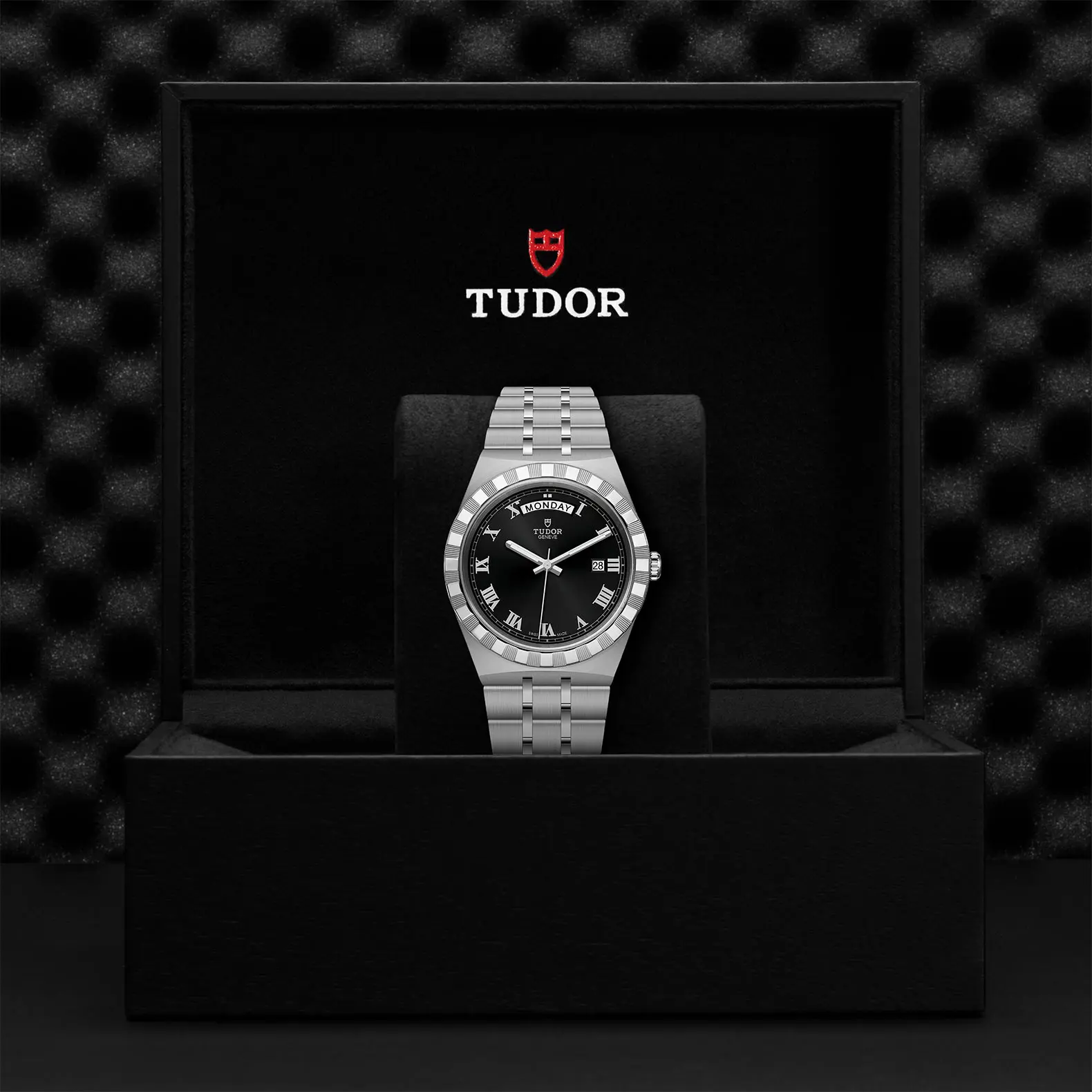 TUDORTUDOR RoyalTUDOR Royal41mm steel case with polished and satin finish - M28600-0003 at Cortina Watch Thailand