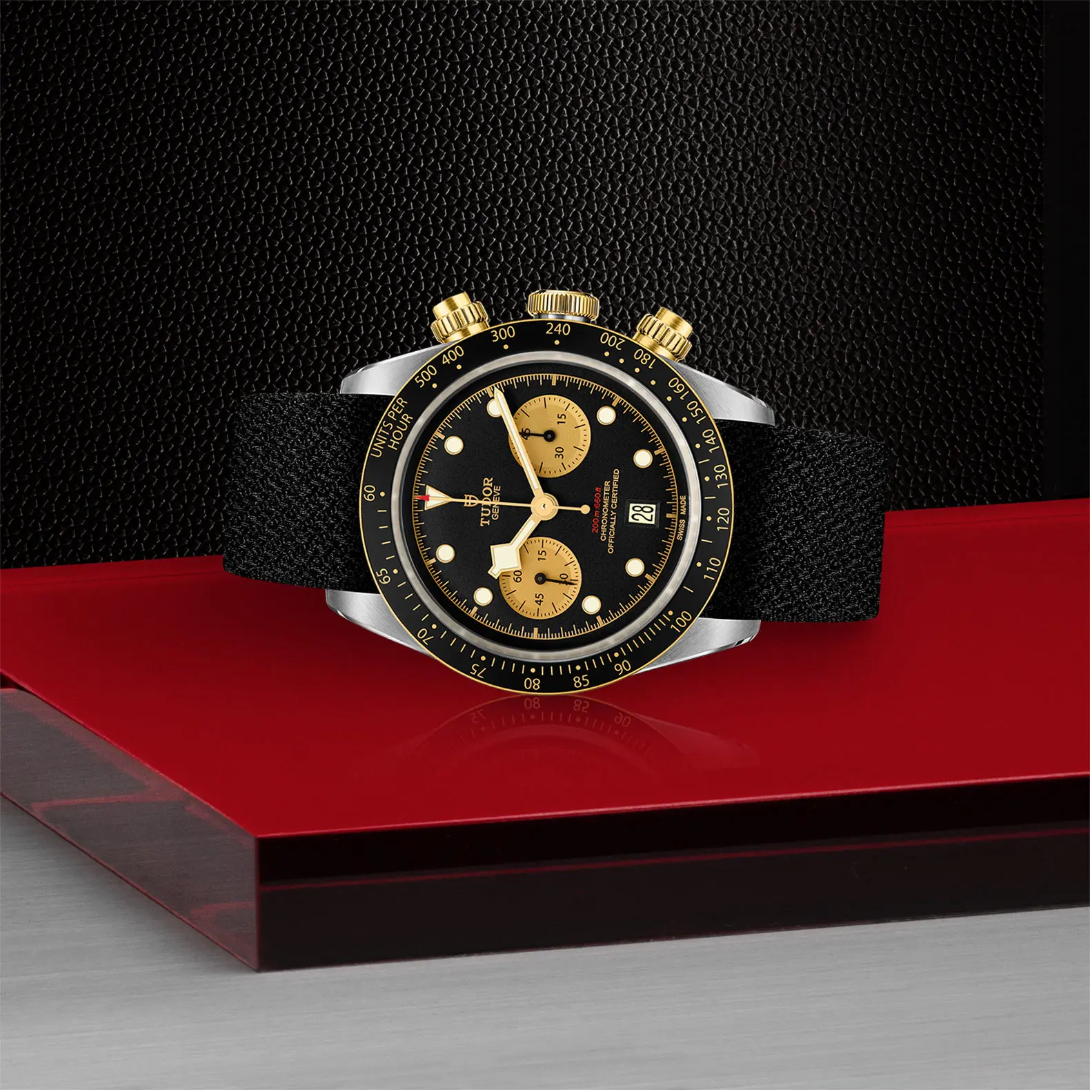 TUDORBlack Bay Chrono S&GBlack Bay Chrono41mm steel case with polished and satin finish - M79363N-0003 at Cortina Watch Thailand