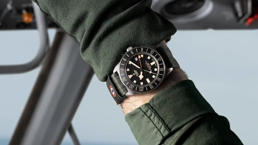 TUDORPelagos FXD GMTPelagos FXD42mm titanium case, satin-brushed finish, fixed strap bars - M2542G267NU-0002 at Cortina Watch Thailand