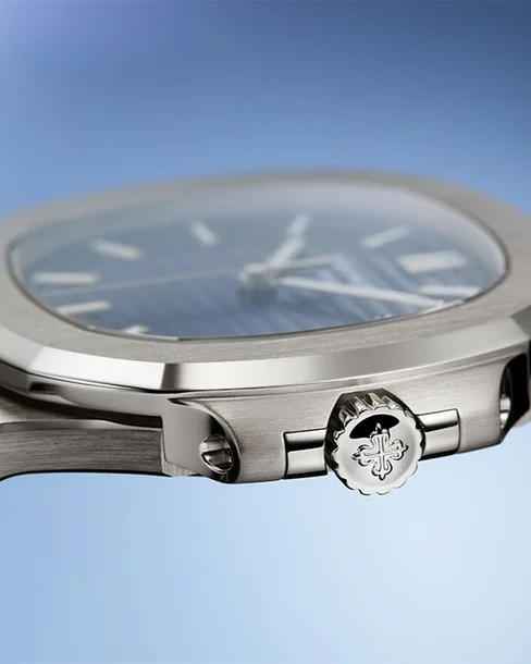 Date, Sweep Seconds - Cortina Watch Thailand