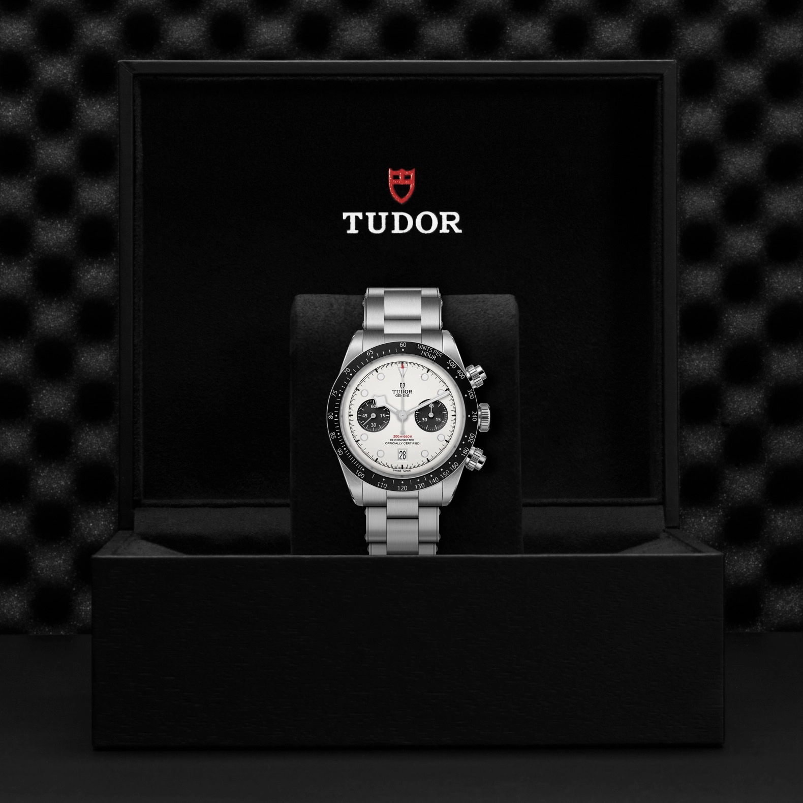 TUDORBlack Bay ChronoBlack Bay Chrono41mm stainless steel case with polished and satin-brushed finishes - M79360N-0012 at Cortina Watch Thailand