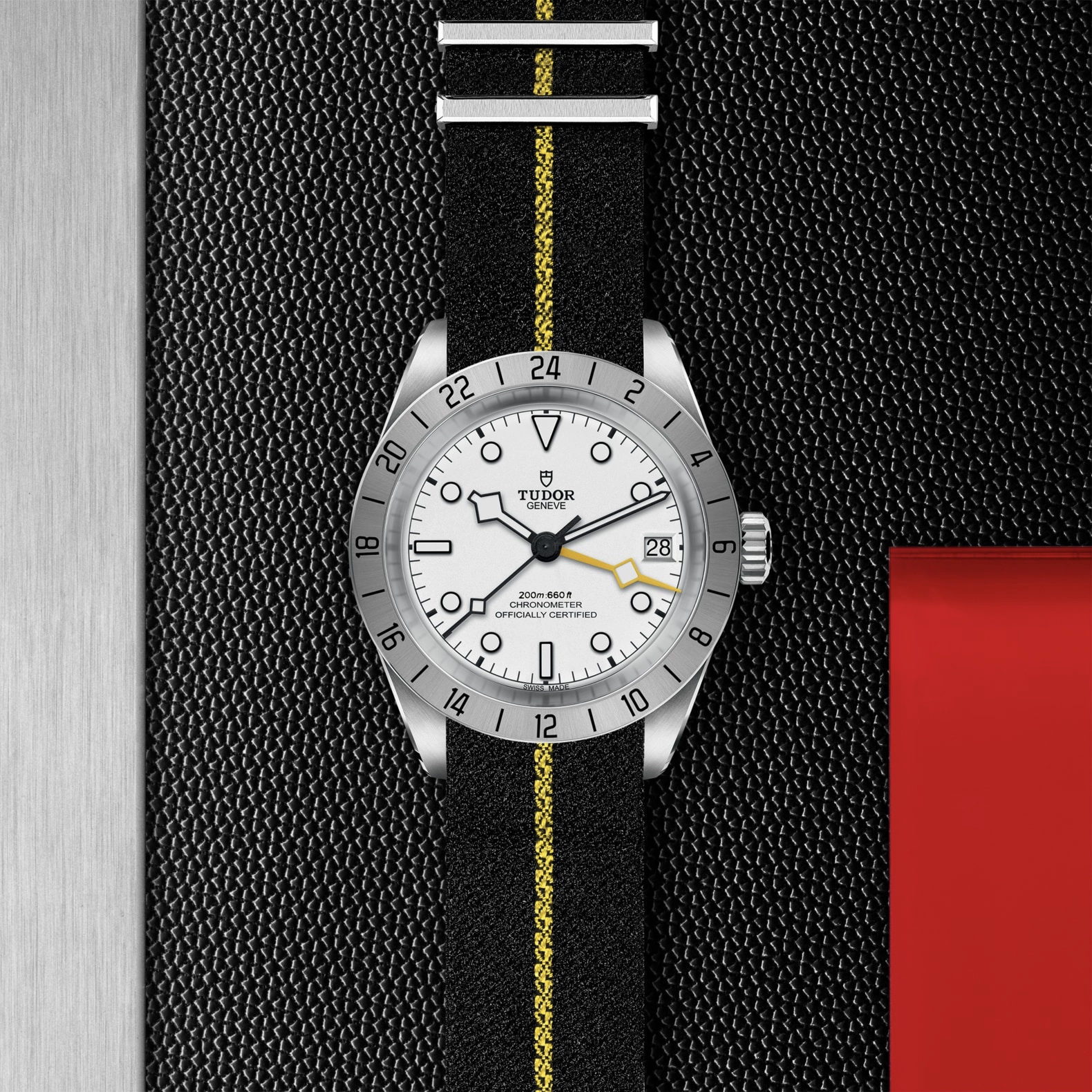 TUDORBlack Bay ProBlack Bay Pro39mm steel case with polished and satin finish - M79470-0005 at Cortina Watch Thailand