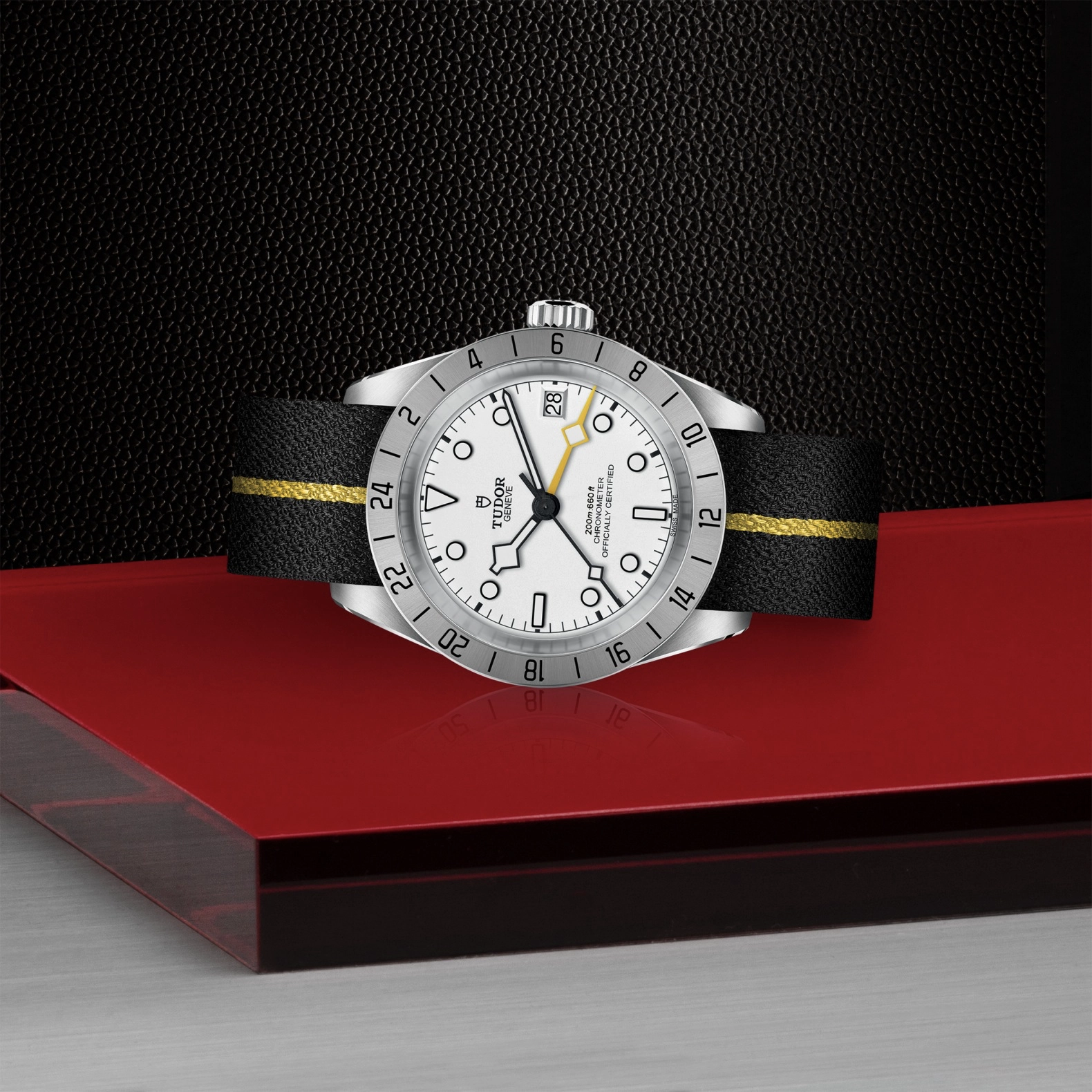 TUDORBlack Bay ProBlack Bay Pro39mm steel case with polished and satin finish - M79470-0005 at Cortina Watch Thailand