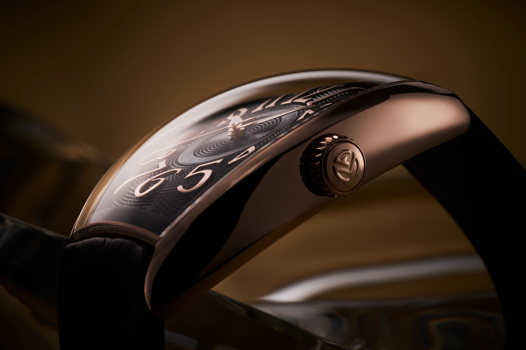 A Twist to the Tale: Franck Muller’s Curvex CX - Cortina Watch Thailand