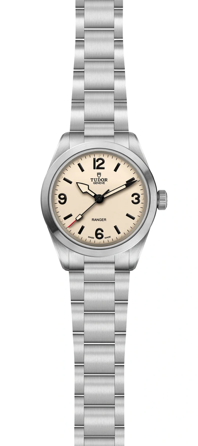 TUDORRangerRanger39mm steel case, satin finish - M79950-0008 at Cortina Watch Thailand