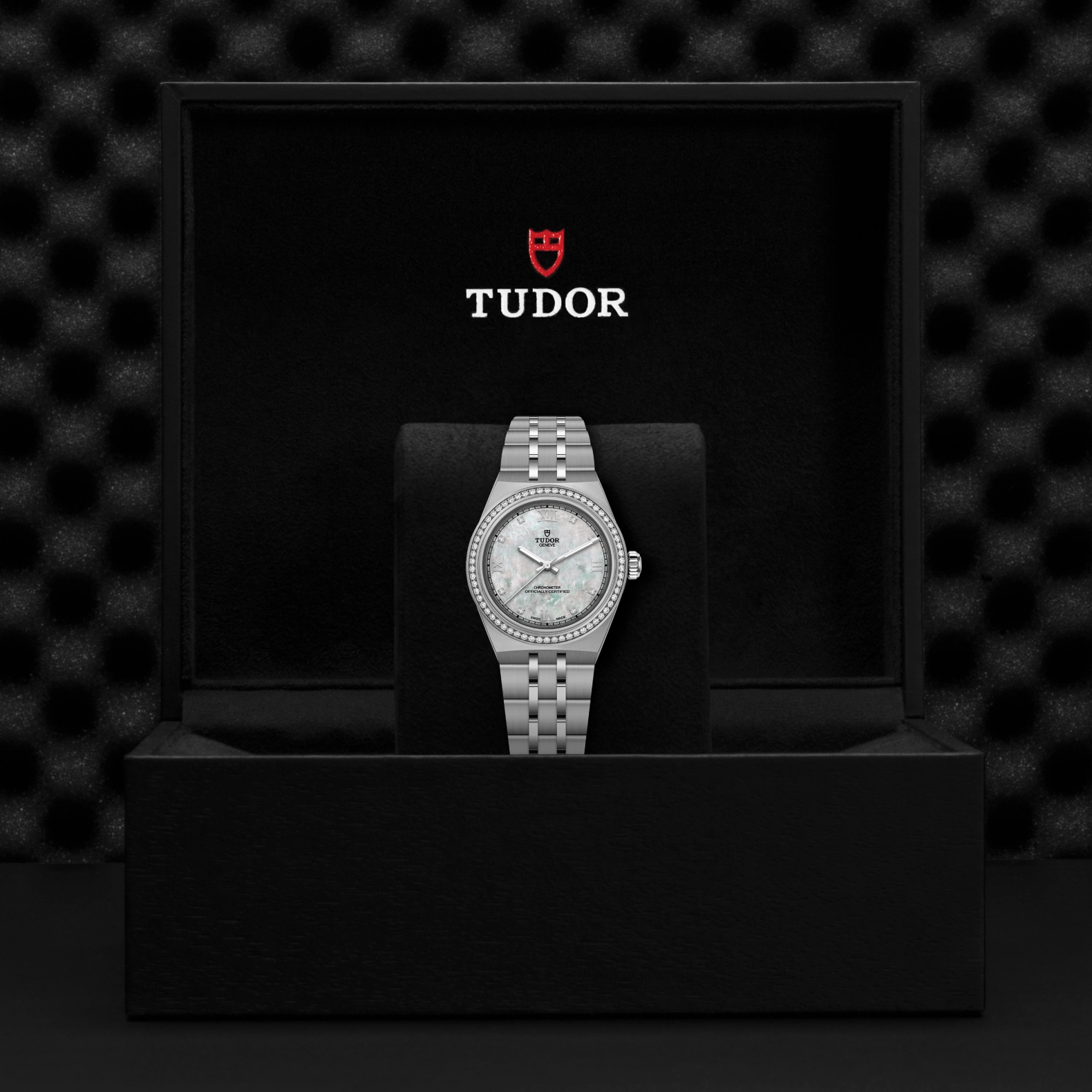 TUDORTUDOR RoyalTUDOR Royal30mm stainless steel case with polished and satin finish - M2830A1S0-0001 at Cortina Watch Thailand