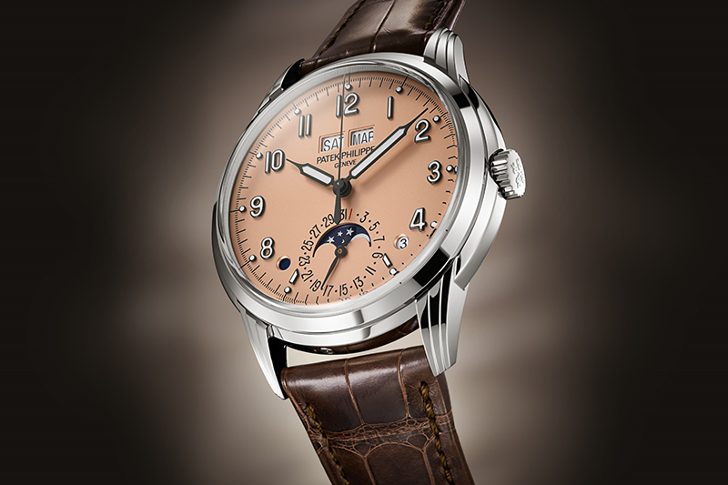 Cortina Watch Patek Philippe 5320g 011
