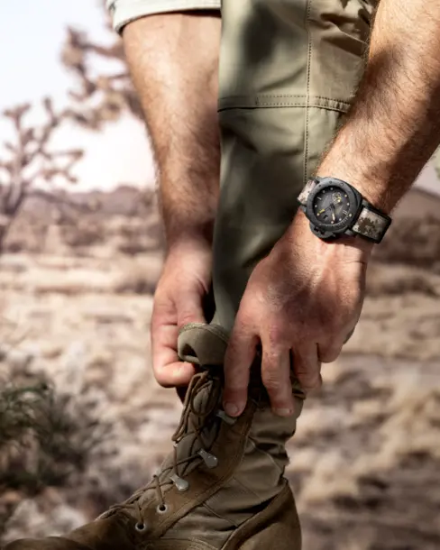 Submersible QuarantaQuattro GMT Navy SEALs Carbotech™- 44mm - Cortina Watch Taiwan