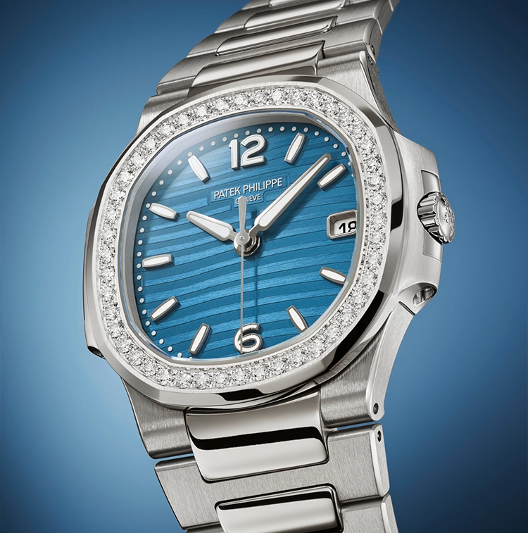 Date, Central Seconds - Cortina Watch Taiwan