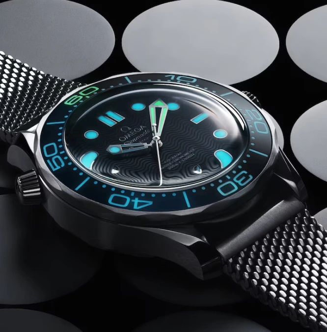 DIVER 300M JAMES BOND 60th ANNIVERSARY - Cortina Watch Taiwan