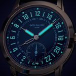 Patek Philippe_Calatrava_5224R_001_Cortina Watch_luminous