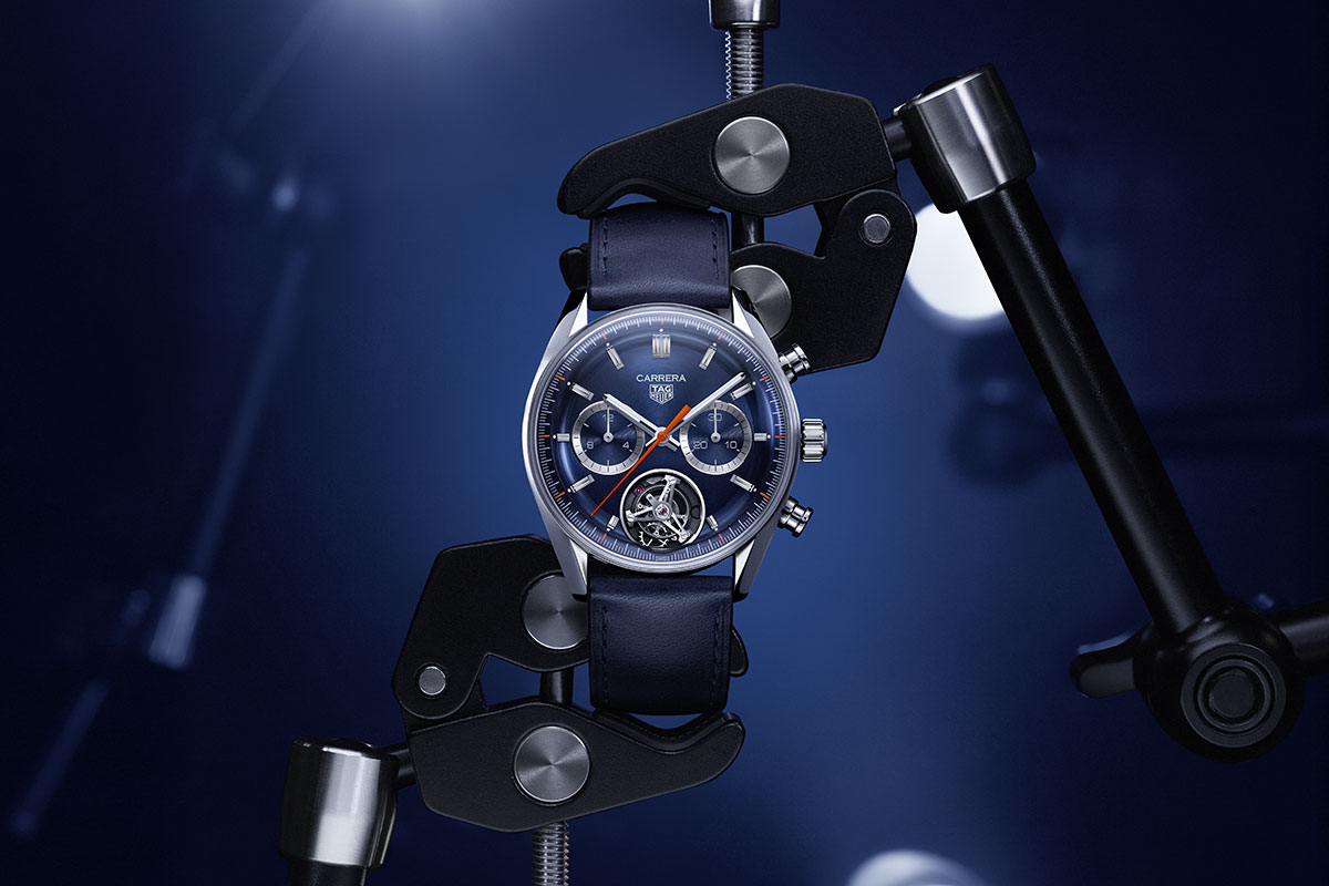 Cortina-Watch-TAG-Heuer-Carrera-Chronograph-Glassbox_at_cortina watch