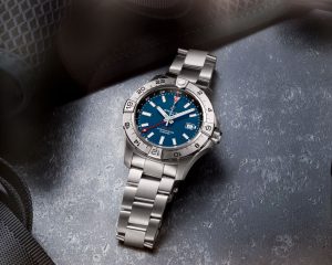 Breitling_Avenger_Automatic_GMT-44