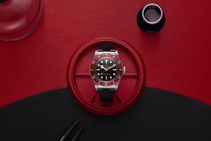 TUDOR Manufacture_Black Bay Burgundy_Cortina Watch