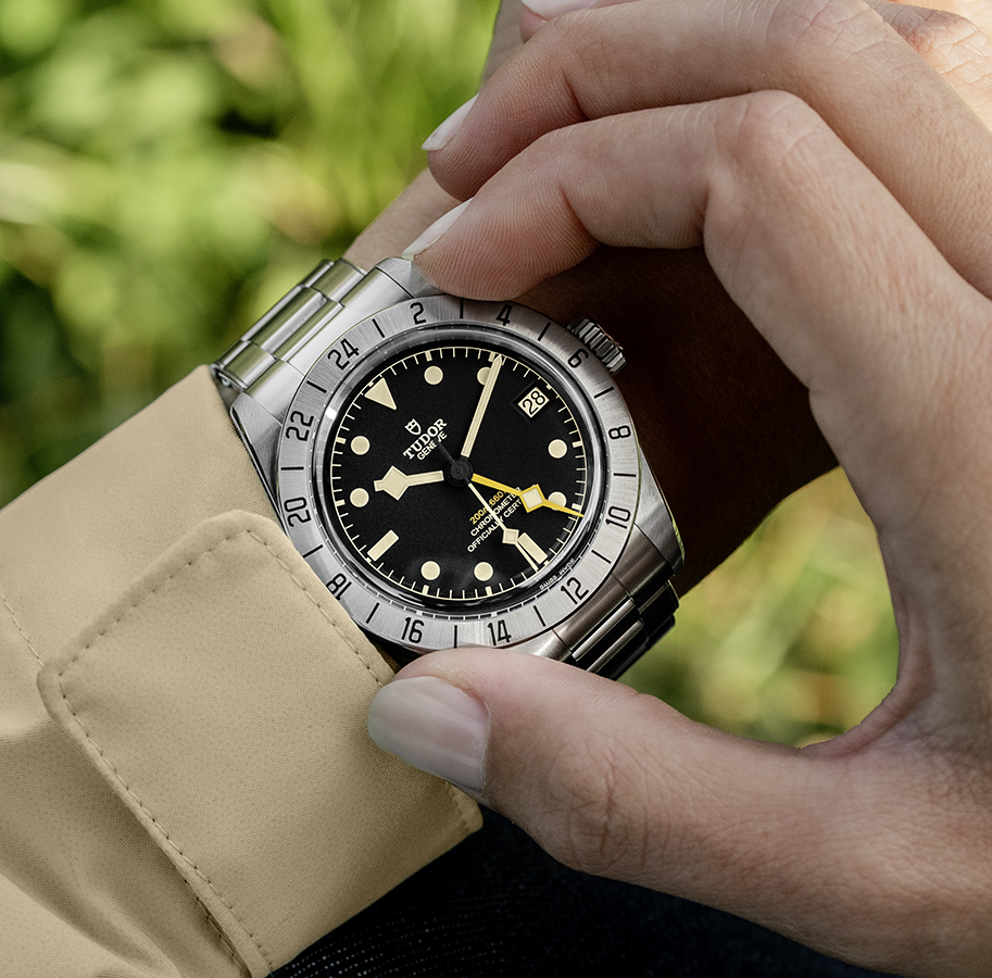 Black-Bay-Pro-checkered-visuals-1.jpg