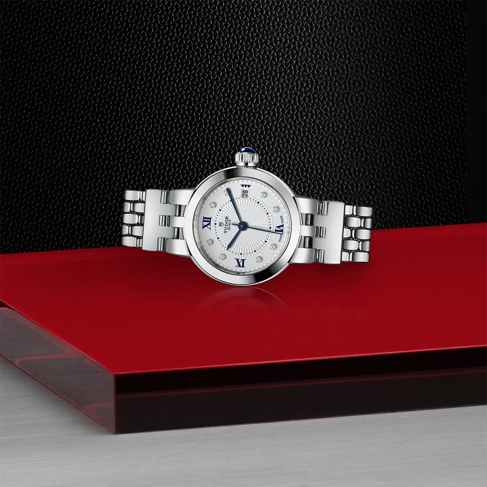 TUDORClair de RoseClair de Rose26mm steel case with polished finish - M35200-0004 at Cortina Watch Singapore