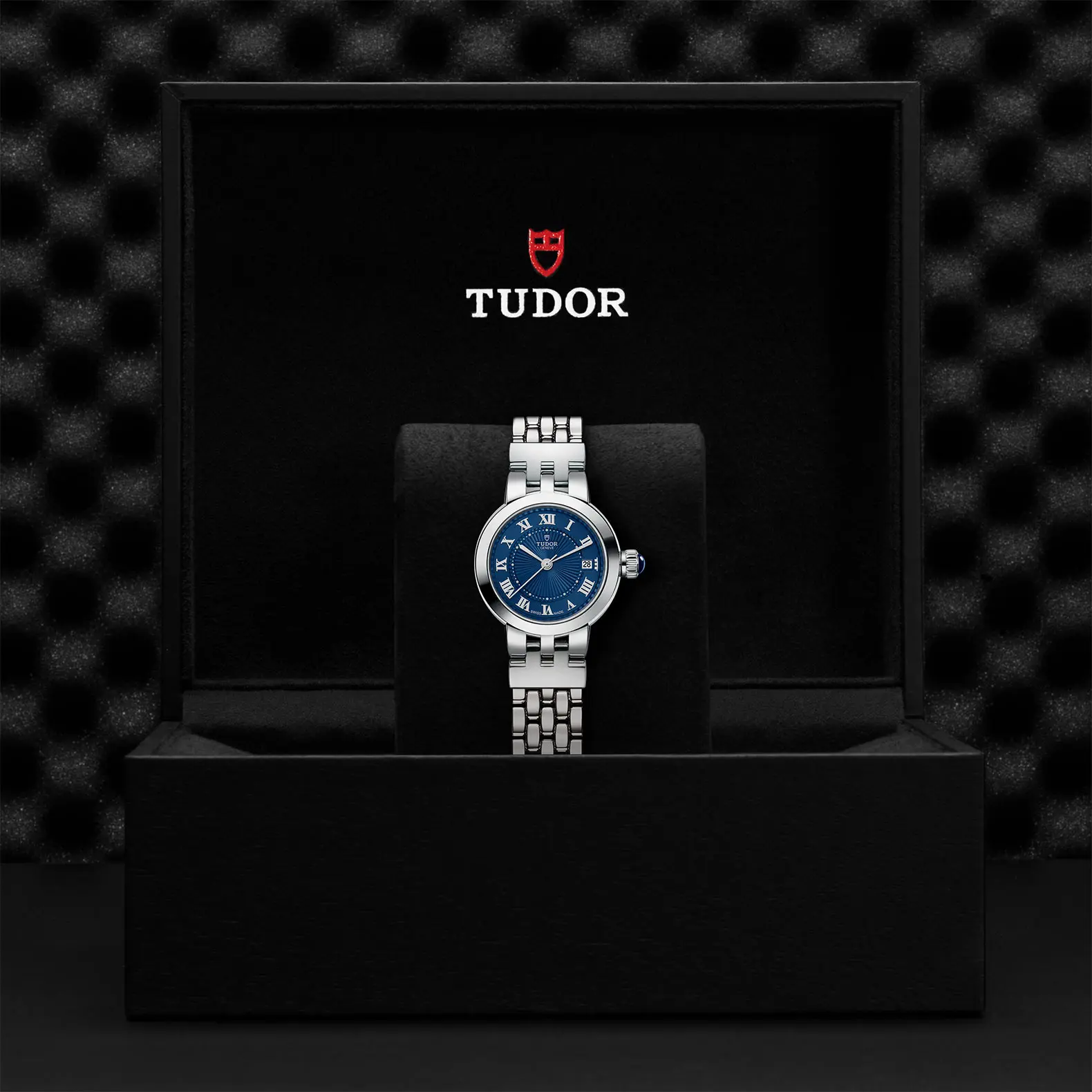 TUDORClair de RoseClair de Rose26mm steel case with polished finish - M35200-0009 at Cortina Watch Singapore