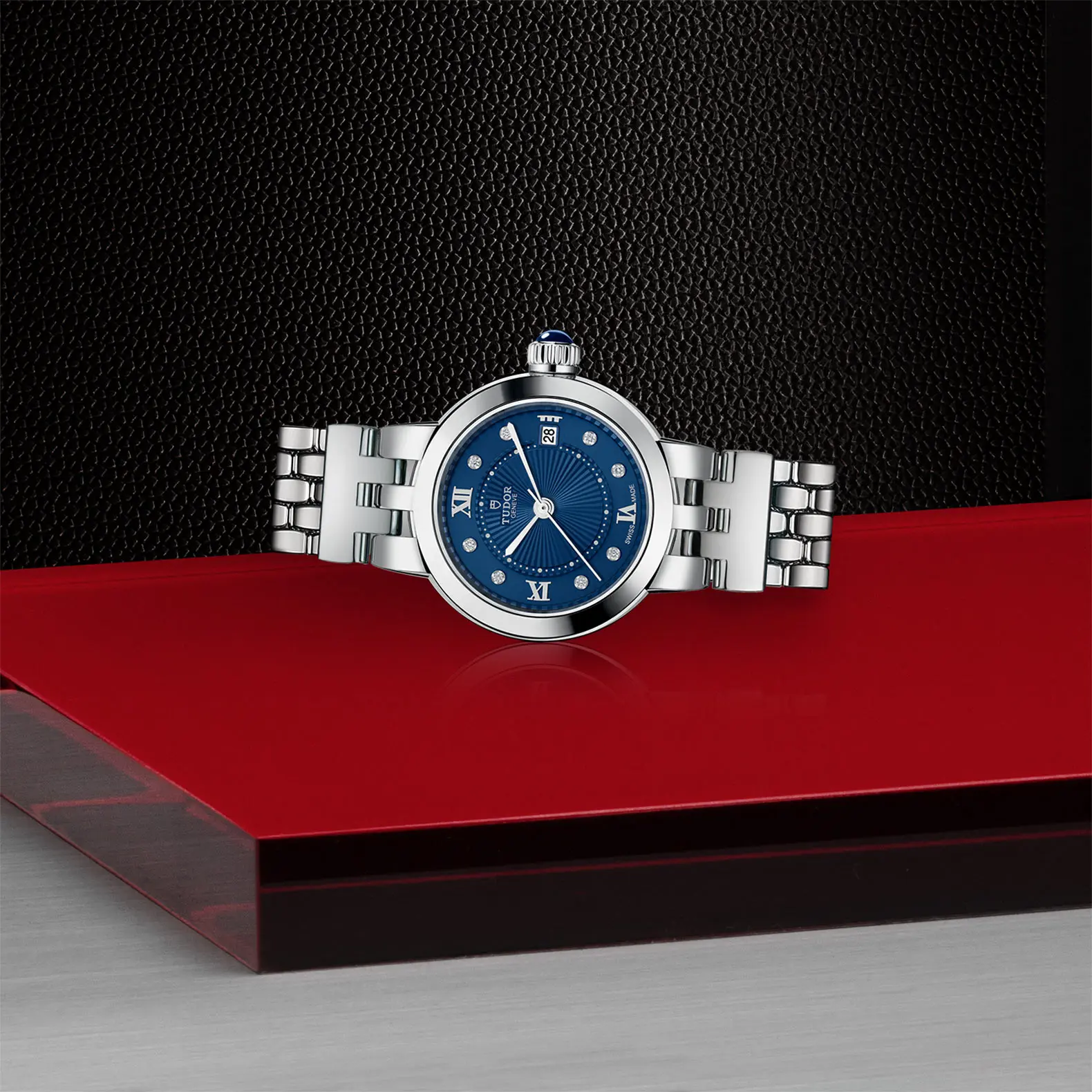 TUDORClair de RoseClair de Rose26mm steel case with polished finish - M35200-0010 at Cortina Watch Singapore
