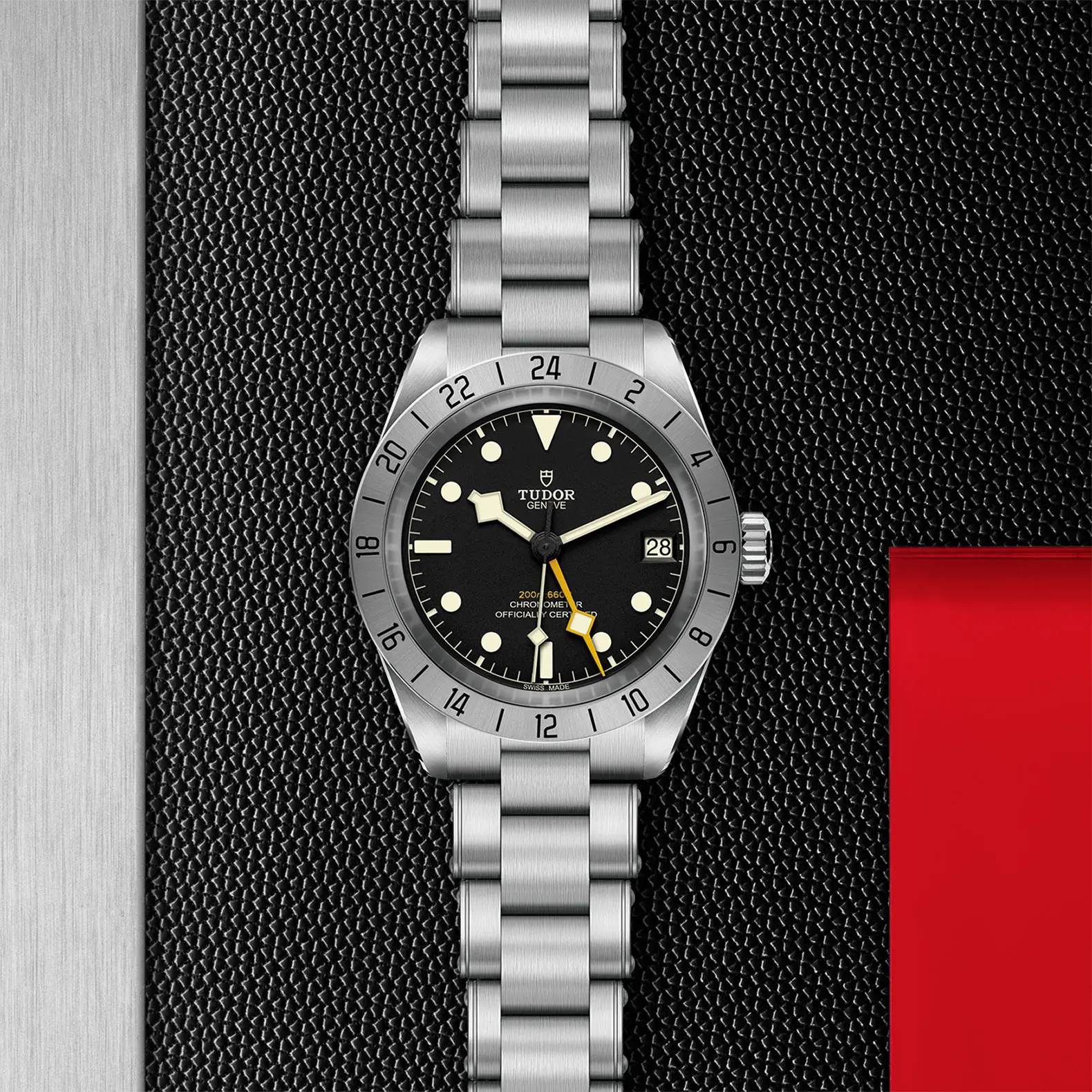 TUDORBlack Bay ProBlack Bay Pro39mm steel case with polished and satin finish - M79470-0001 at Cortina Watch Singapore