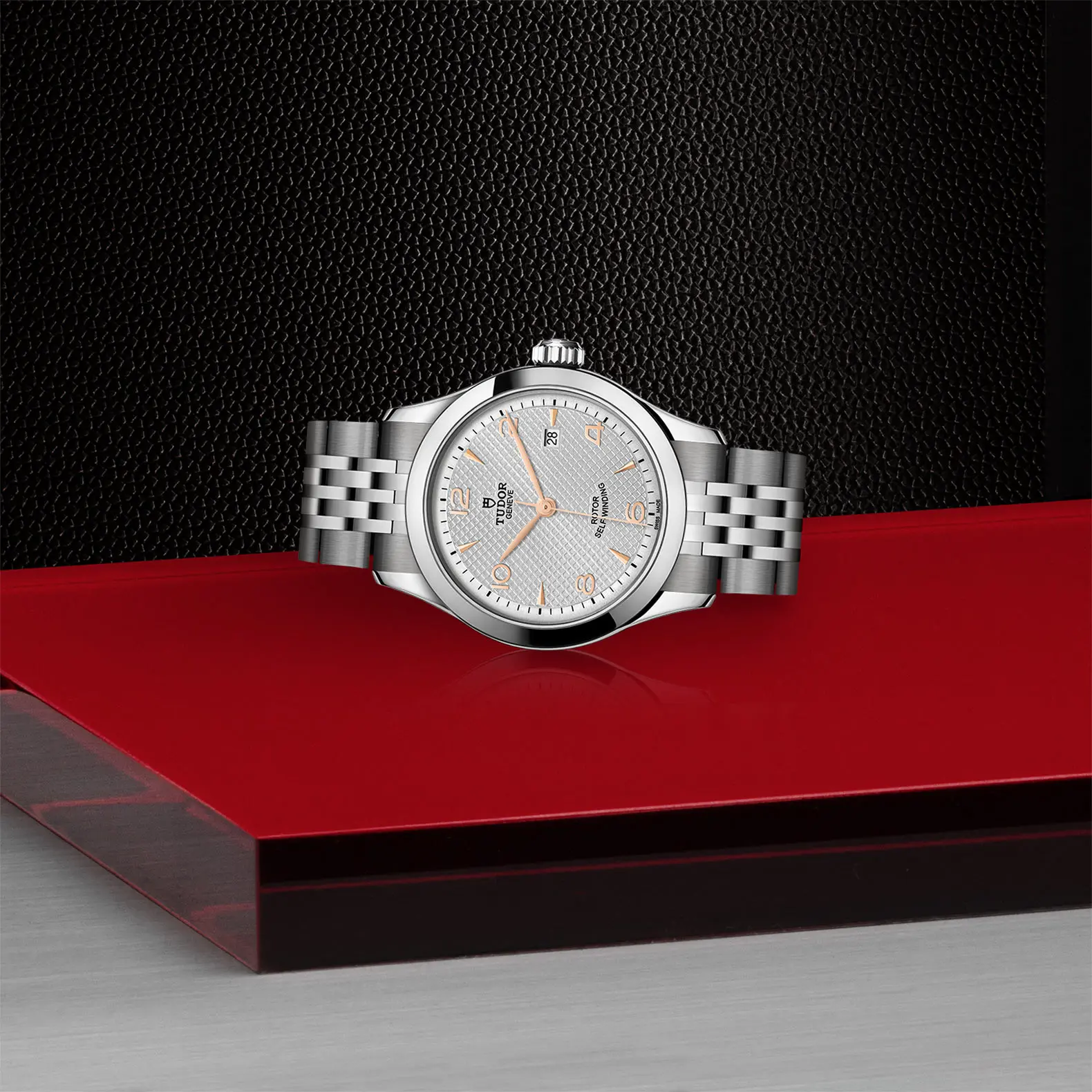 TUDOR1926192628mm steel case with polished finish - M91350-0001 at Cortina Watch Singapore